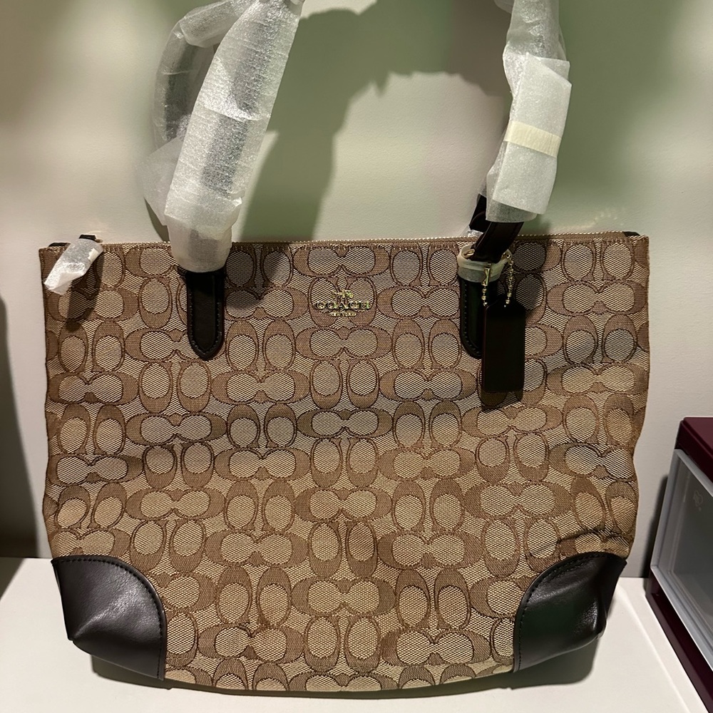 Authentic Coach Purse